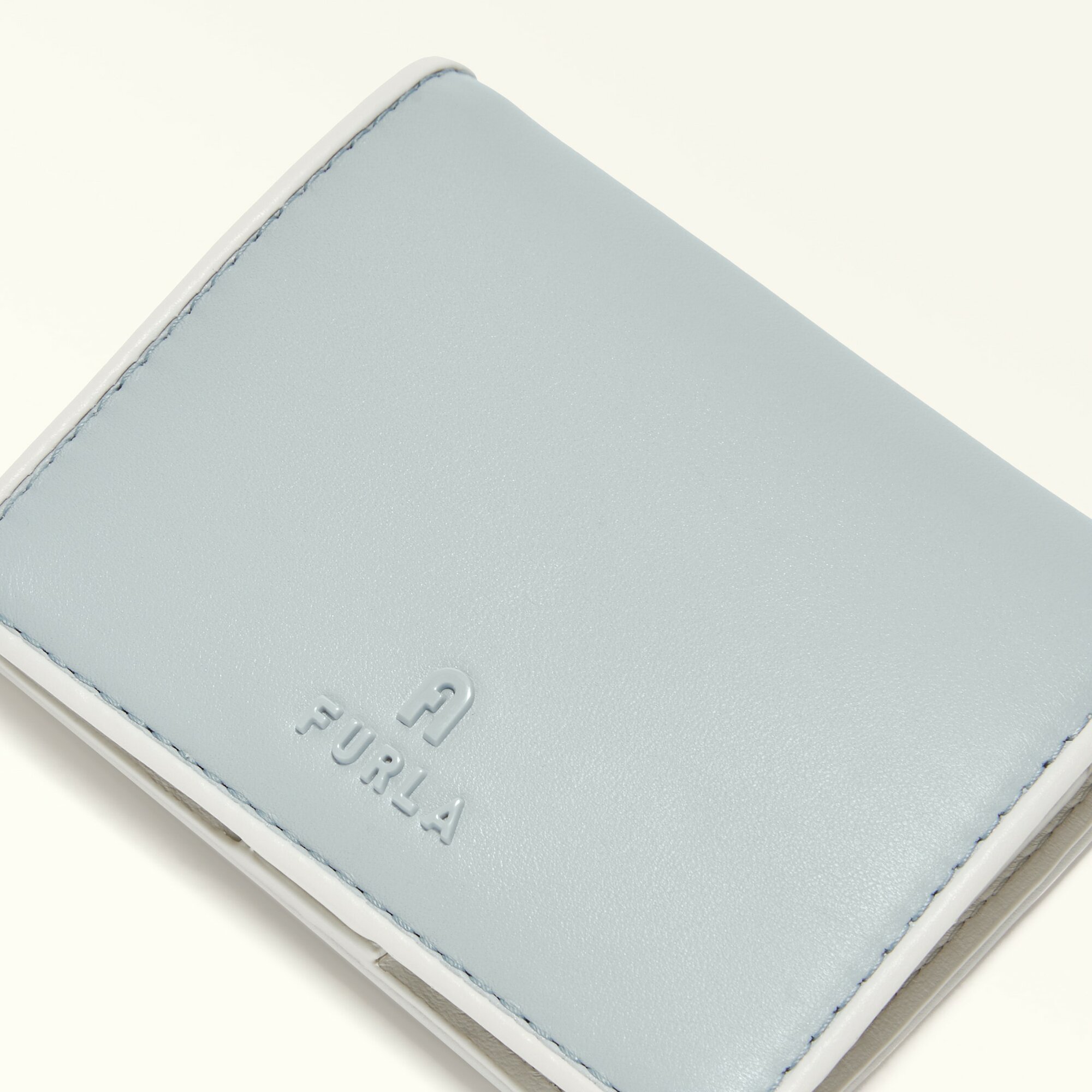 Кошелек FURLA CAMELIA S COMPACT WALLET BIFOLD COIN — фото 1