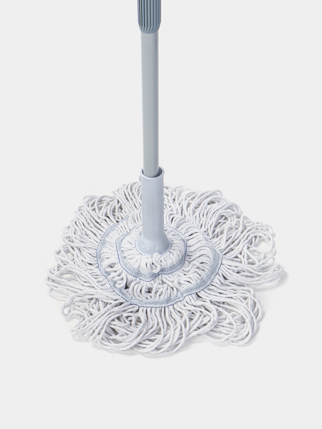 Швабра с автоматическим отжимом и вращающейся головкой 360° для лёгкой уборки — фото 1