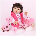 Kaydora Виниловая кукла Реборн (Reborn Dolls) - Девочка в розовом костюме с жирафом (43 см) - изображение