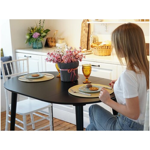 Стол раздвижной Альба черный с черными ножками 80 см