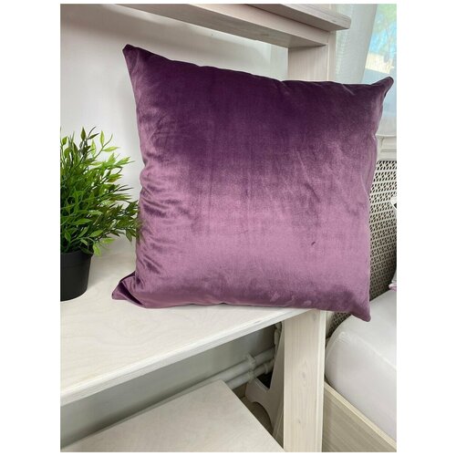 фото Подушка декоративная 40/40 из бархата,фиолетовая farfalina