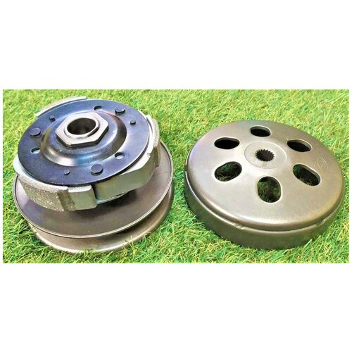 Вариатор задний (сцепление центробежное) для скутера Honda Lead100 JF06