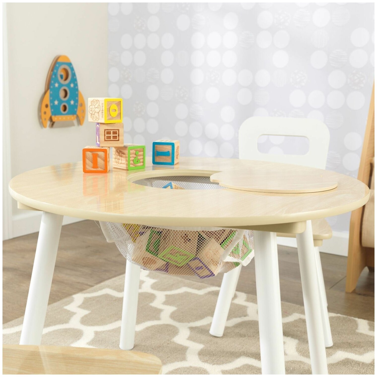 Стол + 2 стула "Сокровищница", бежевый (Round Storage Table & Chair Set) 27027_KE