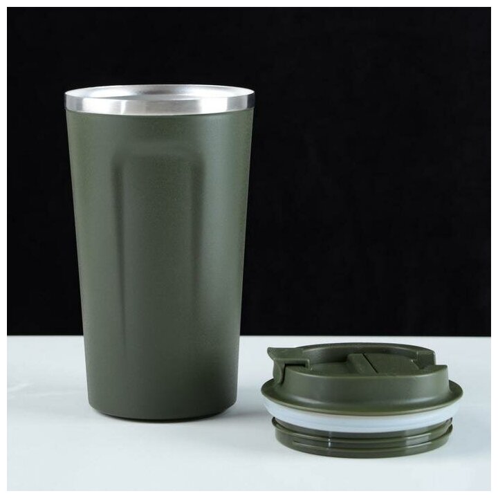 Термокружка для кофе, чая, напитков Мастер К, термостакан с крышкой, цвет зеленый, сохраняет тепло 6 ч, объем 500 мл - фотография № 2