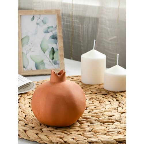 Статуэтки Магазин Артёма Фонарёва красный