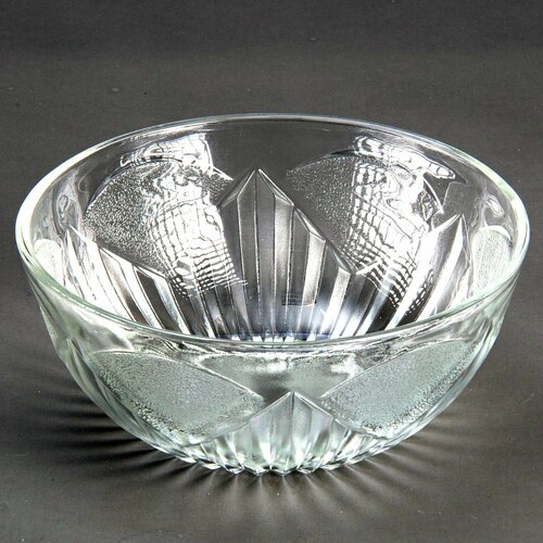 Салатник стеклянный 175см 457₽