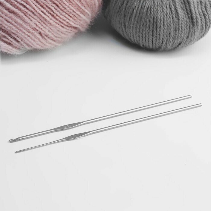 Крючки для вязания металлические, d - 1-2 мм, 13,5 см, 2 шт