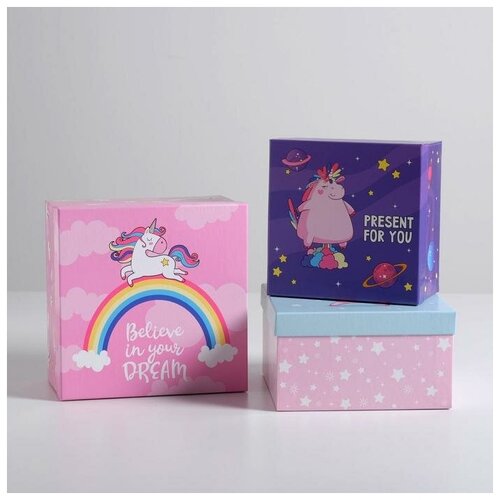 фото Набор подарочных коробок 3 в 1 «персонажи», 18 × 18 × 10‒22 × 22 × 12 см mikimarket