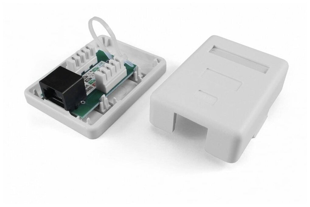 фото Розетка RJ-45 Hyperline (SB1-1-8P8C-C5e-WH)