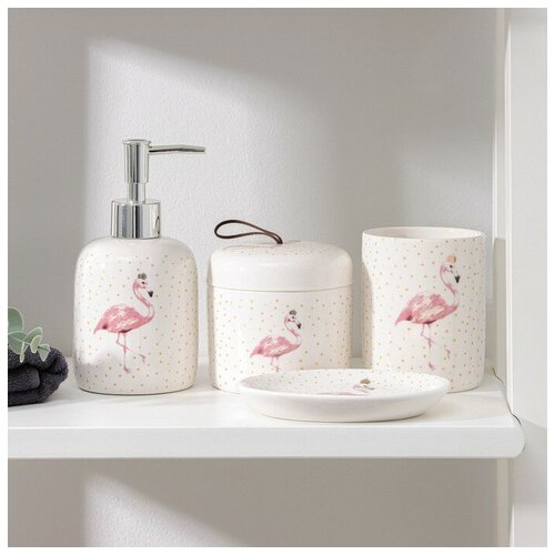 Frau Liebe Набор аксессуаров для ванной комнаты «Фламинго», 4 предмета (дозатор 350 мл, мыльница, 2 стакана), цвет белый