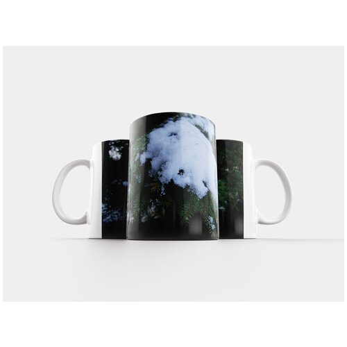 фото Кружка "зима, снег, ель" 320 мл lotsprints