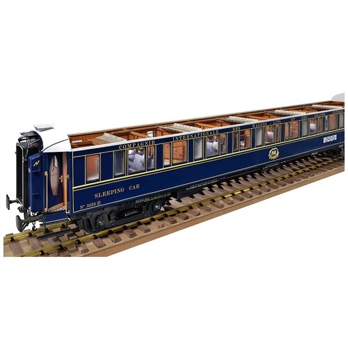 Сборная модель от Amati (Италия), спальный вагон Orient Express 3533 LX, М.1:32