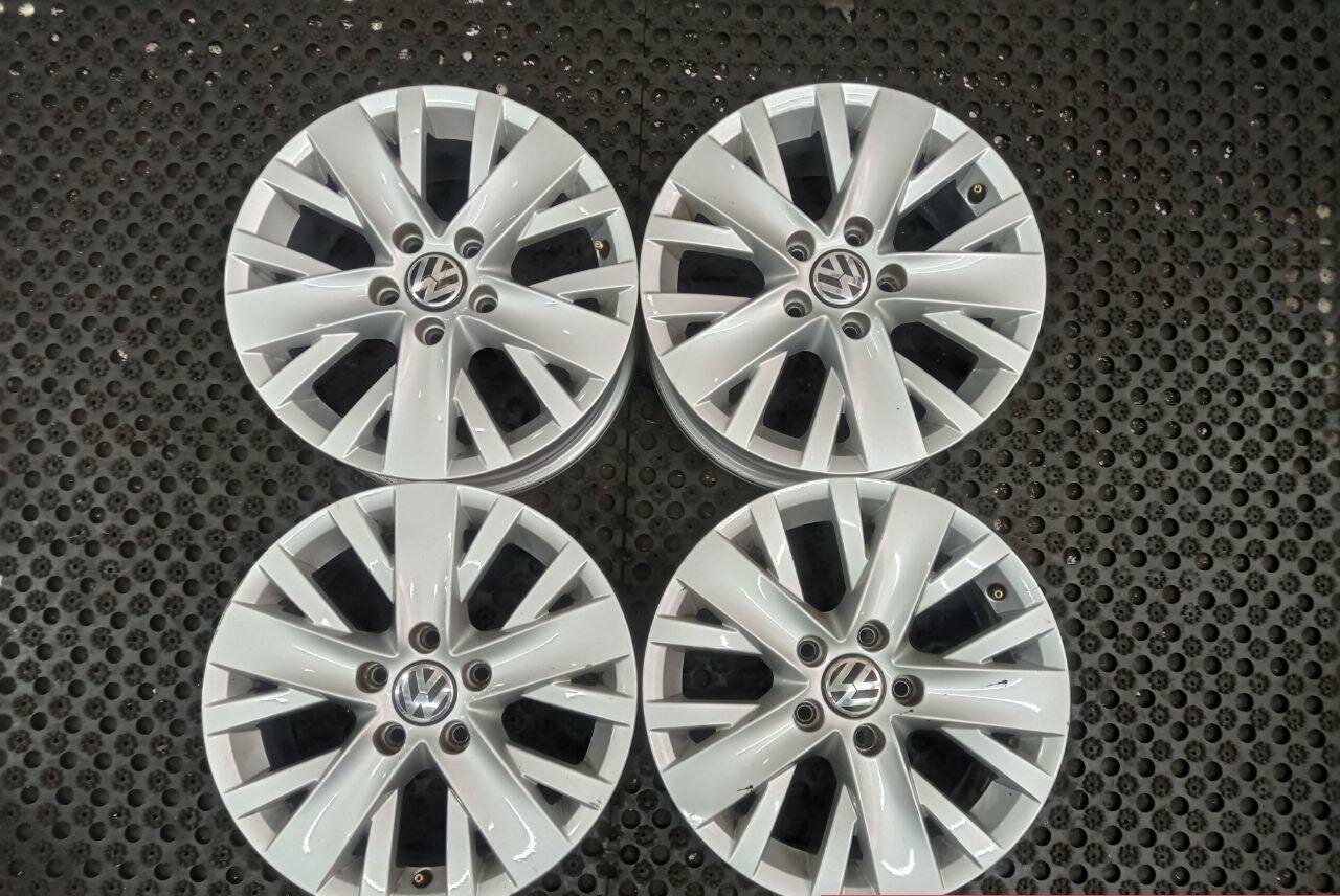 Колесные диски Volkswagen 6.5xR16/5x112 57.1 Серебристый (оригинал)