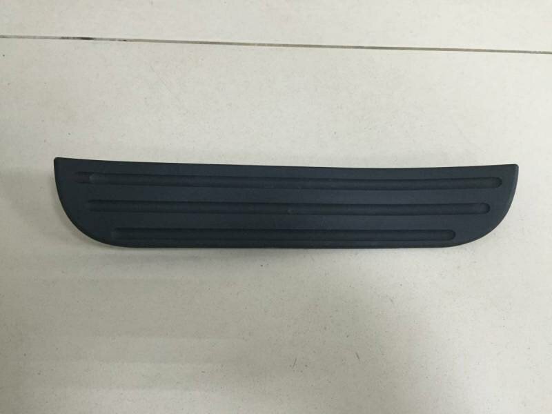 Накладка порога внутренняя Toyota Rav 4 A30 2006-2013