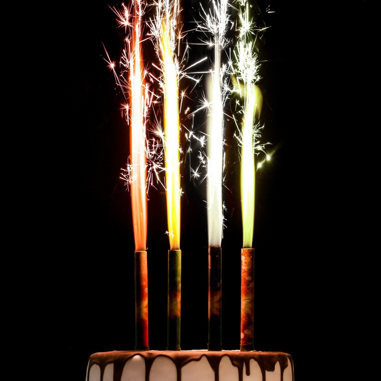 Свечи для торта Страна Карнавалия "Неон", фонтаны, 4 шт.