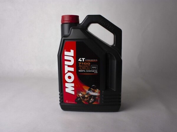 Моторное масло Motul 7100 4T SAE 15W-50 4 л