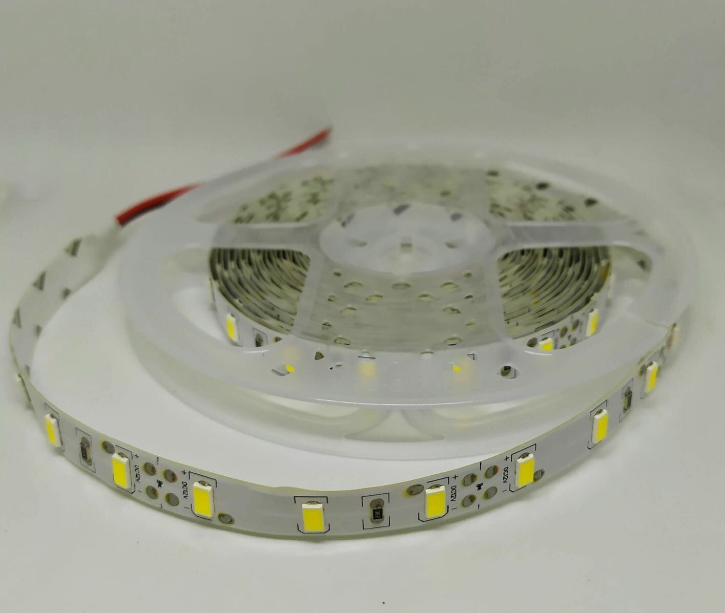 Лента светодиодная IP20 SMD5630 (60LED) 12V 4000K 18W/m 5 метров