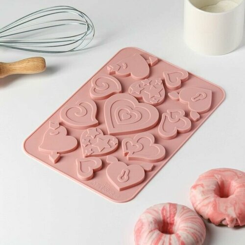 Форма силиконовая для выпечки Амуры 13 ячеек 23х165х05 см цвет светло-розовый 561₽