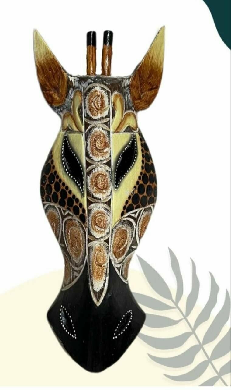 Маска деревянная Жирафа/панно декоративное Голова жирафа/украшение настенное. Индонезия Ручная работа. Материал дерево. Размер: 31х12х6 см.
