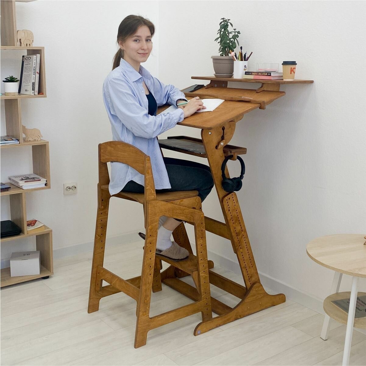 Письменный стол Хронос XL и барный стул с регулировкой, комплект