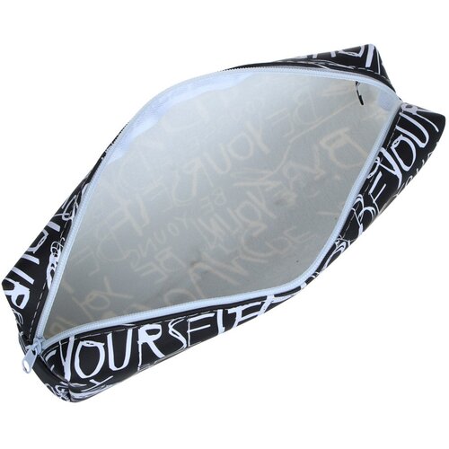 Пенал прямоугольный, 20,5 х 6 х 4 см, искусственная кожа с печатью, ПВХ бокс, леттерс