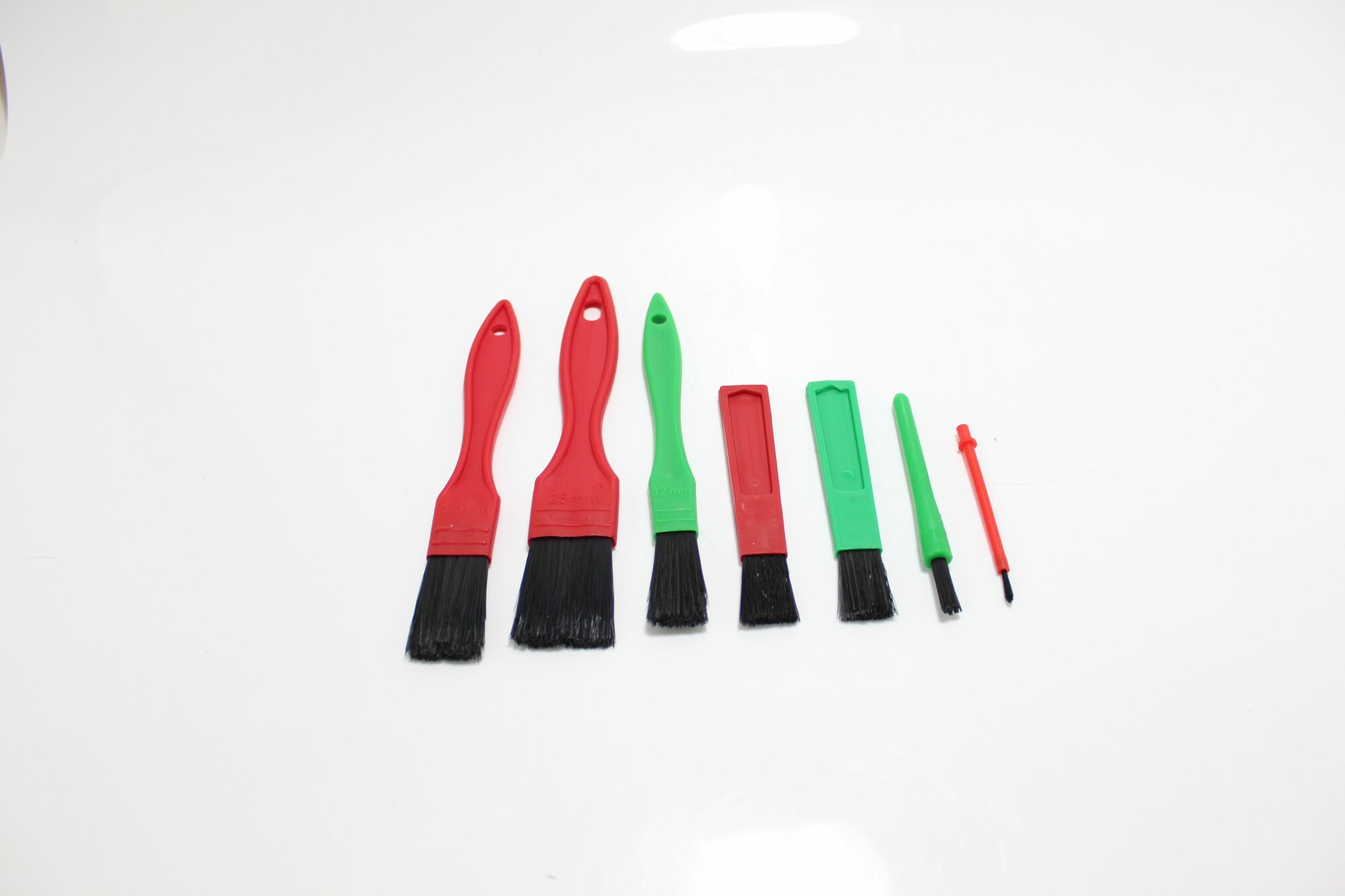 Набор Vikan из 7 щеток для чистки деталей, 140 мм, мягкий ворс разноцветные