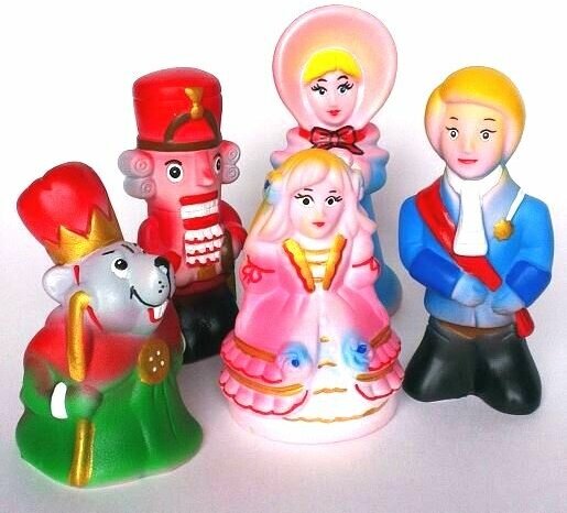 Набор игрушек из мягкой резины - персонажи сказки Щелкунчик