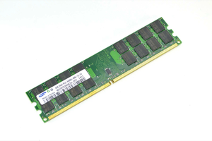 Оперативная память Samsung 4 ГБ DDR2 800 МГц DIMM CL6 M378T5263AZ3-CF7