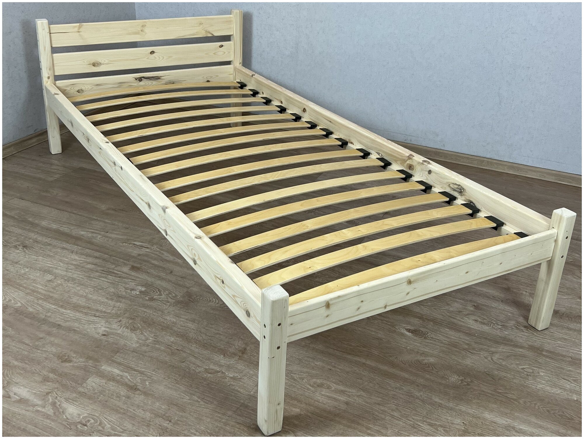Кровать односпальная из массива сосны Классика с ортопедическим основанием 90х190 см