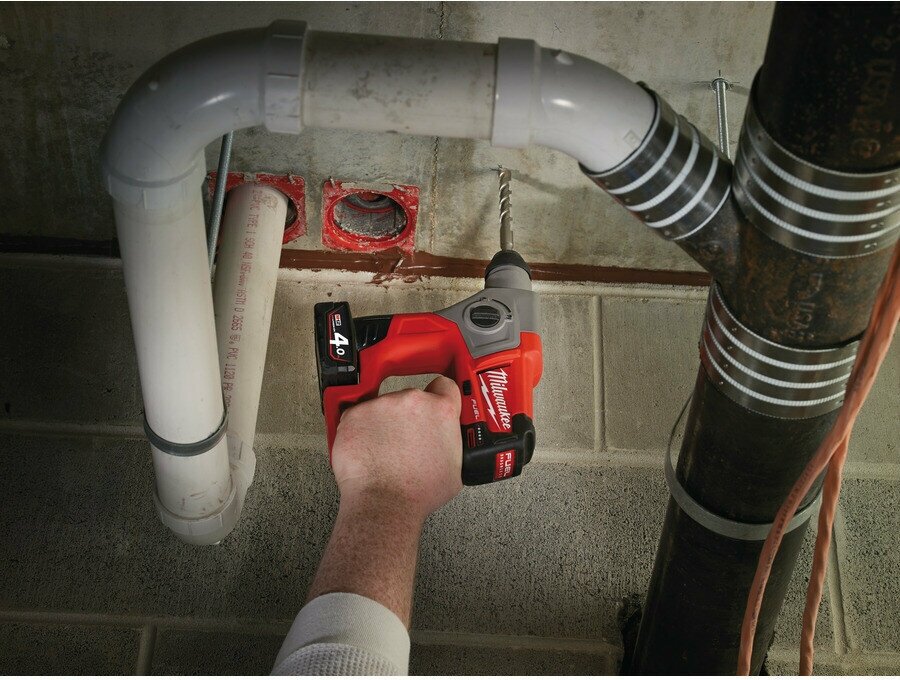 Milwaukee M12 CH-0 FUEL Аккумуляторный перфоратор без ЗУ и АКБ 4933441947 - фотография № 3