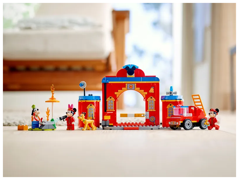 Конструктор LEGO Mickey and Friends Пожарная часть и машина Микки и его друзей - фото №13