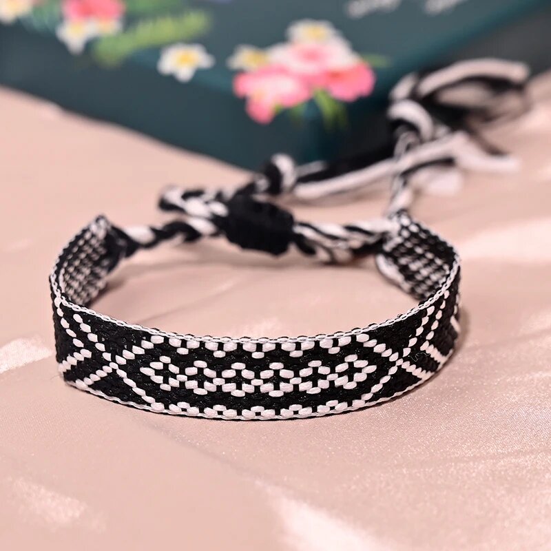 Браслет MOON GIRL