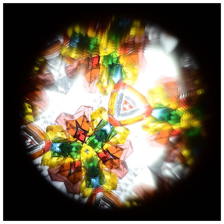 Картинки калейдоскопа с цветными стеклами