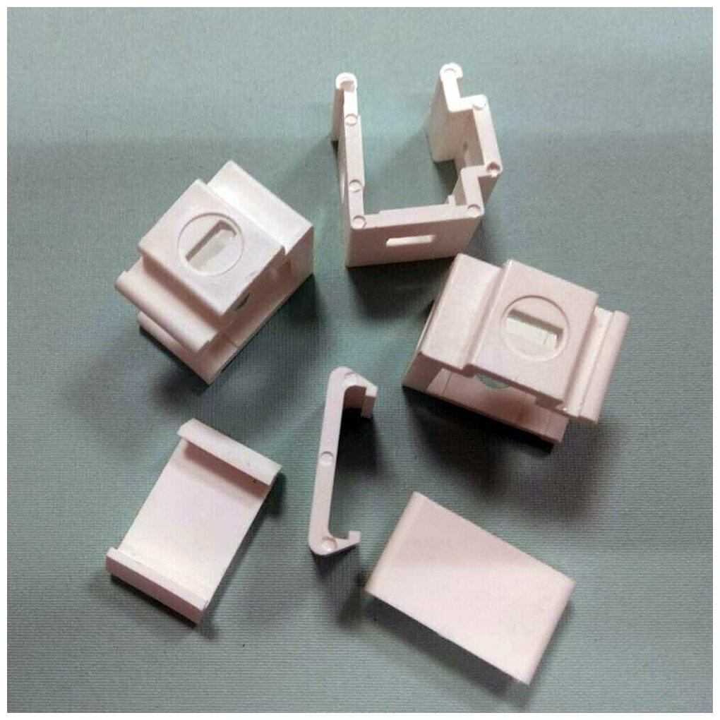 фото Пластиковый кронштейн для горизонтальных жалюзи 10 шт в комплекте