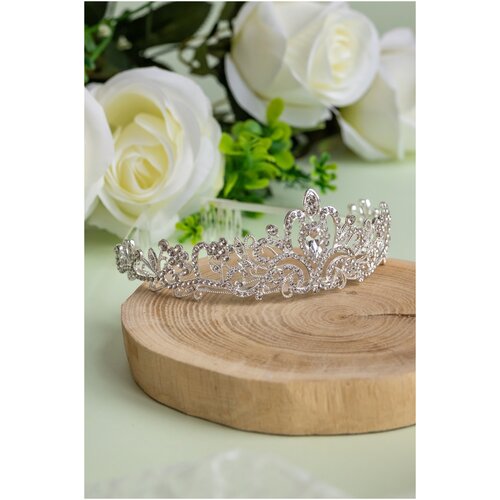 Свадебная диадема для невесты на бракосочетание- серебристая корона из кристаллов и страз, на гребне с зубчиками