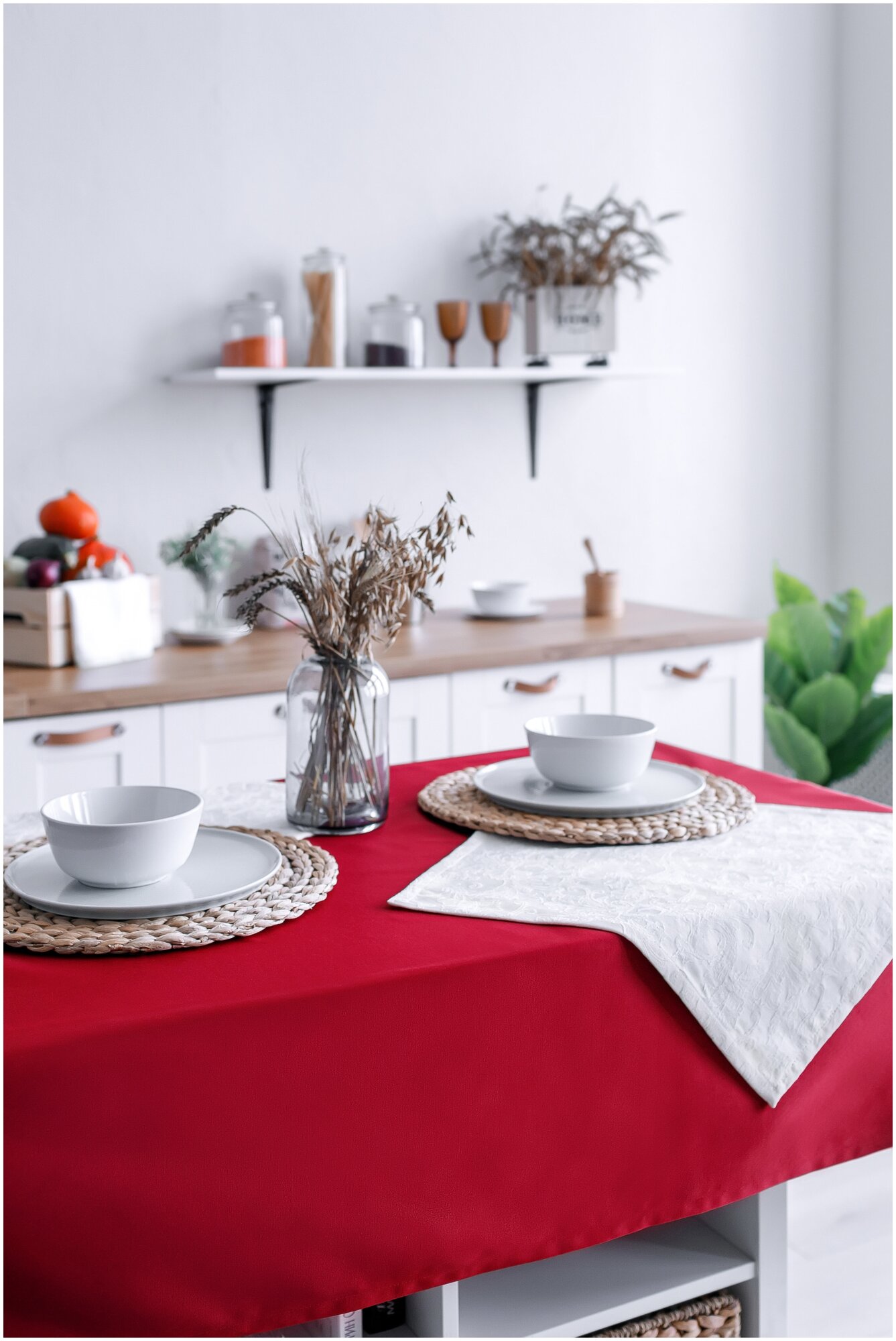 фото Скатерть МСЦ квадрат Ричард гладь