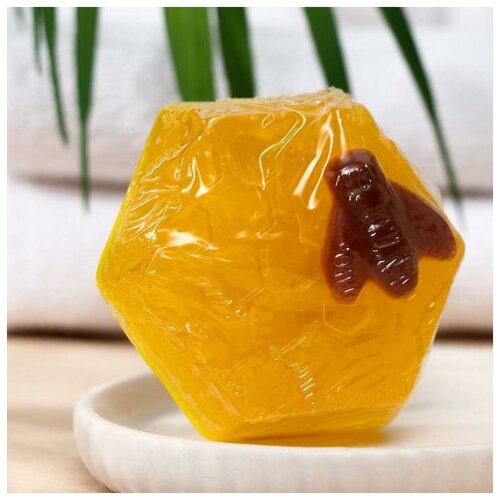 Мыло ручной работы «Медовое» с прополисом и маточным молочком, 70 г