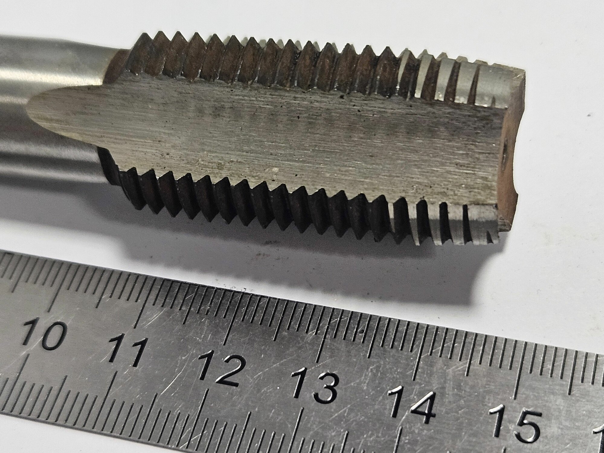 Метчик м/р М22х2 — фото 1