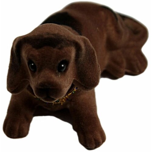 Собачка на приборную панель автомобиля