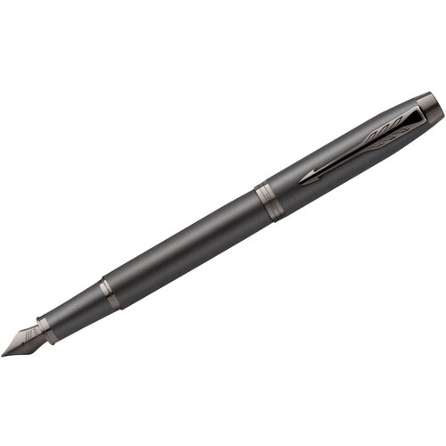 ручка перьевая теропром 9372665 parker im professionals monochrome bronze диаметр 0 8 Ручка перьевая Parker IM Professionals Monochrome Titanium синяя, 1,0мм, подарочная упаковка