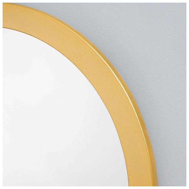 Зеркало "Круг", настенное, багет золотой, 50х50 см - фотография № 2