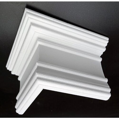 Угол наружный к плинтусу Glanzepol GP-93 UN, 1шт