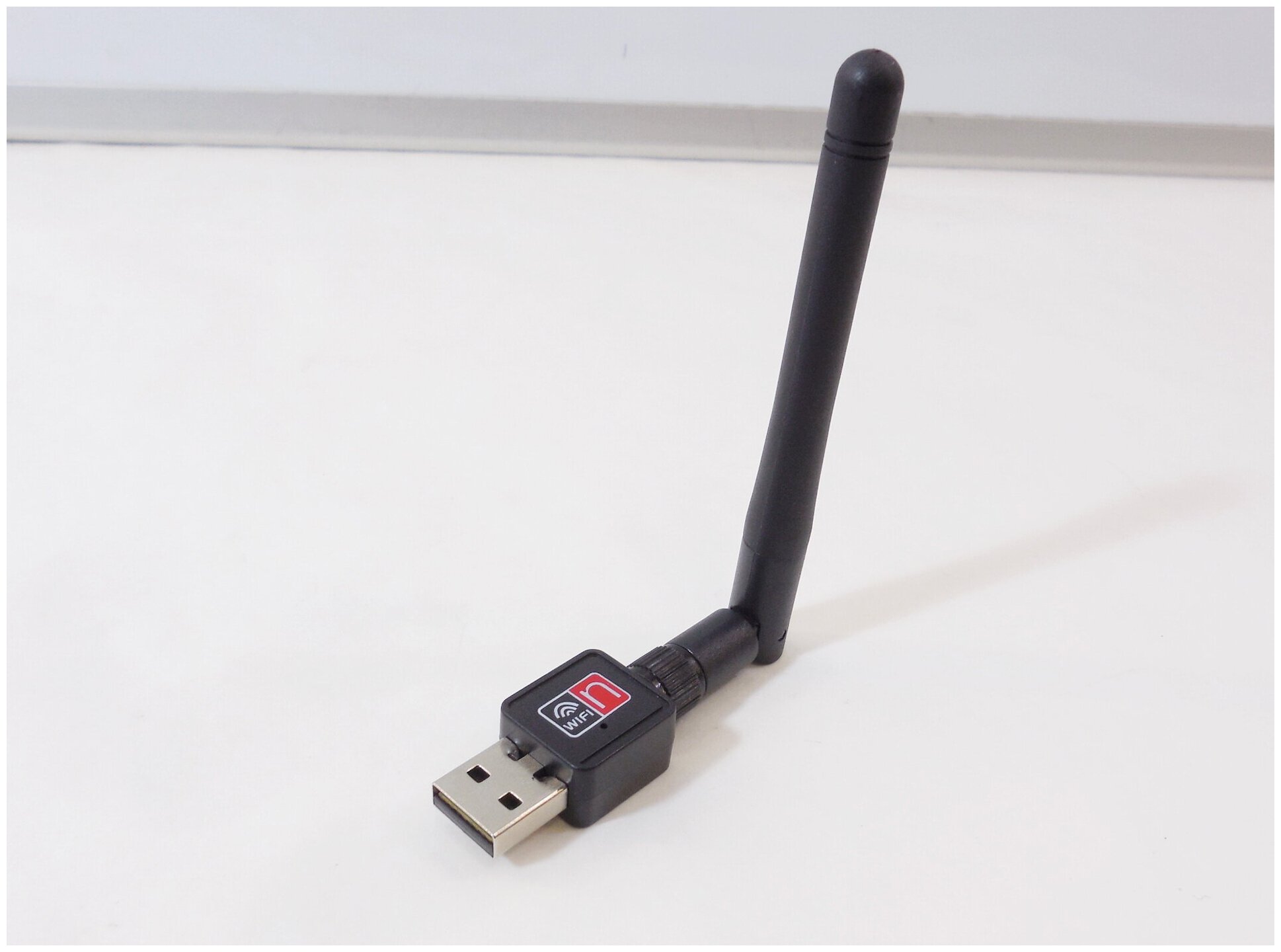 Wi-Fi адаптер USB2.0 802.11n 150МБ/с с антенной