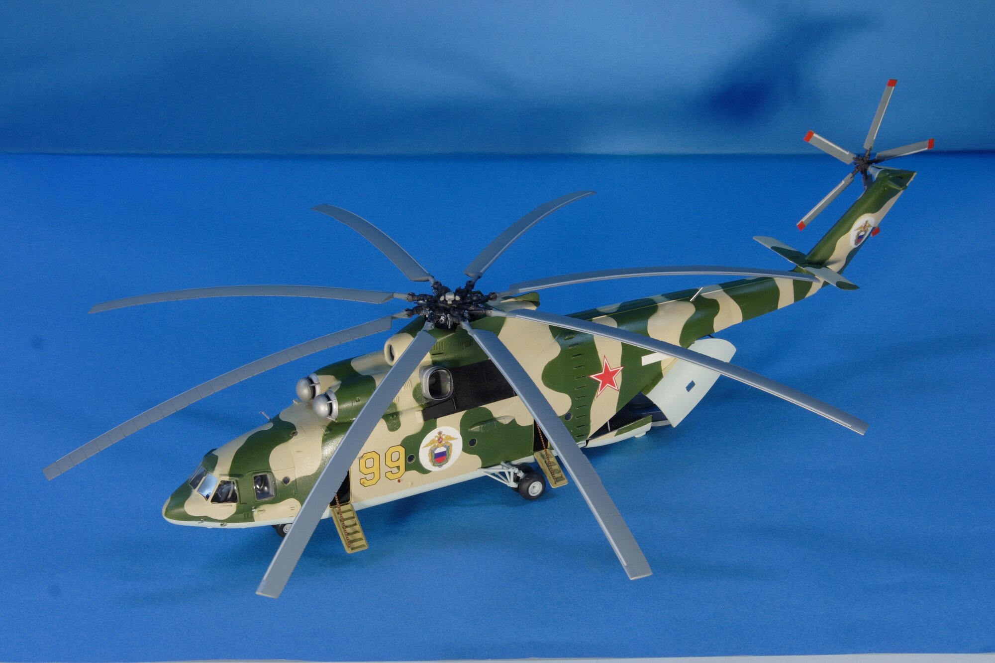 Игровой набор Звезда Модель для сборки Российский тяжелый вертолет Ми-26 - фото №12