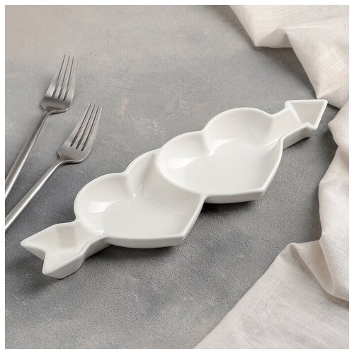 Менажница керамическая 2 ячейки Влюблённые сердца 311025 см 968₽