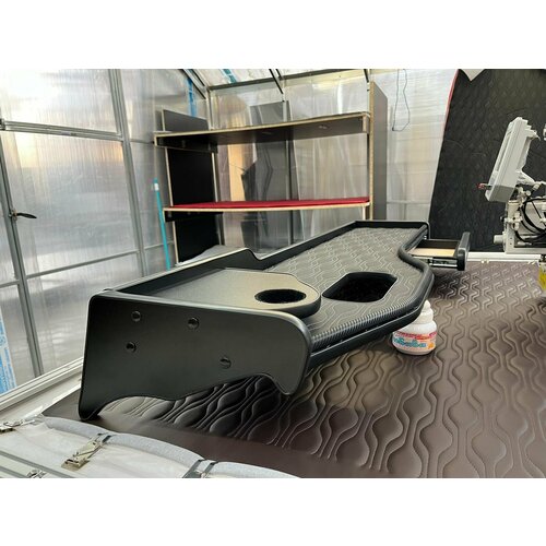 Столик в кабину грузовика КАМАЗ НЕО 5490 2 Яруса с подстаканником Чёрная экокожа Чёрные волны