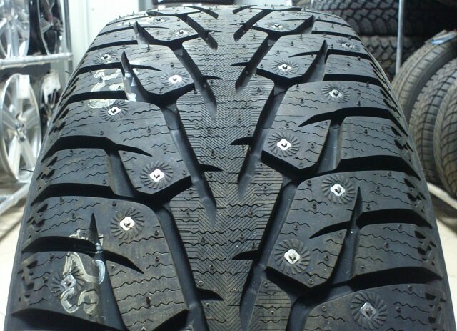 215/65 R-16 Yokohama IceGuard IG55 102T Ш