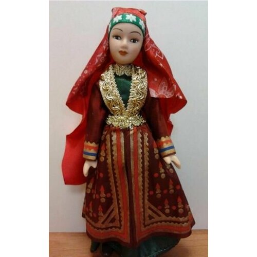 кукла коллекционная в башкирском праздничном костюме Кукла коллекционная в башкирском праздничном костюме