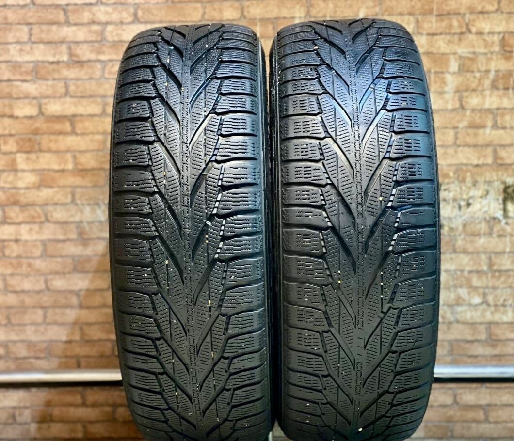 Nokian Tyres Hakkapeliitta R2 SUV 225/60 R18