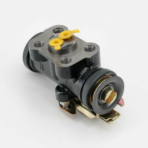 Рабочий тормозной цилиндр задний MMC CANTER 465232 диаметр 32 с прокачкой правый SKV 6105₽